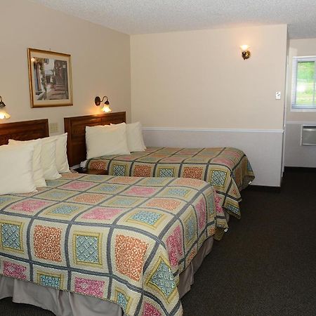 Cabot Trail Motel Baddeck Exterior photo