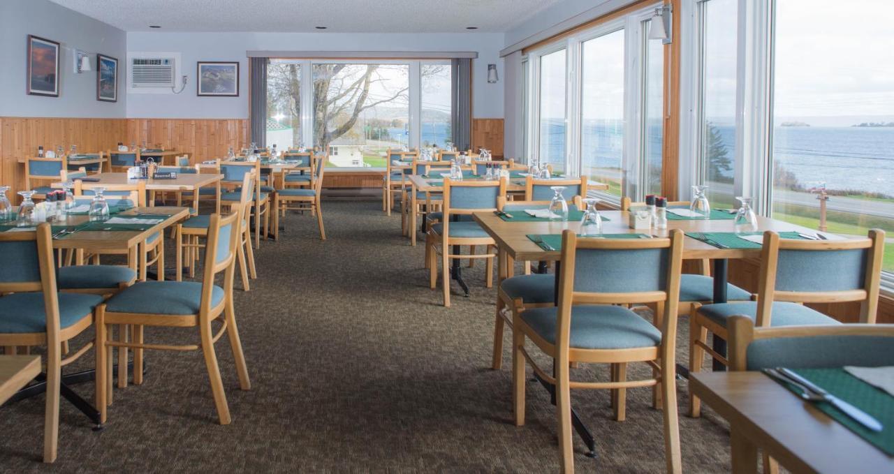 Cabot Trail Motel Baddeck Exterior photo